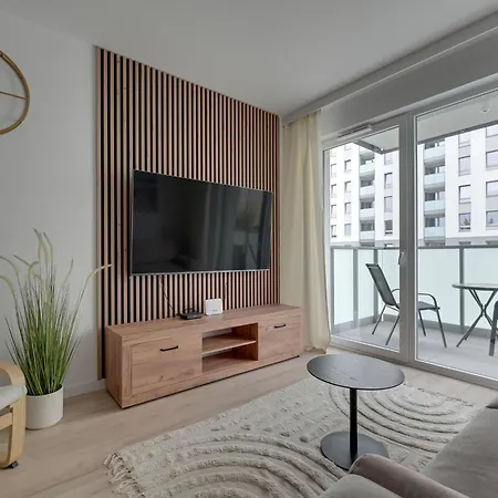 Horizon 19 Superior By Grand *